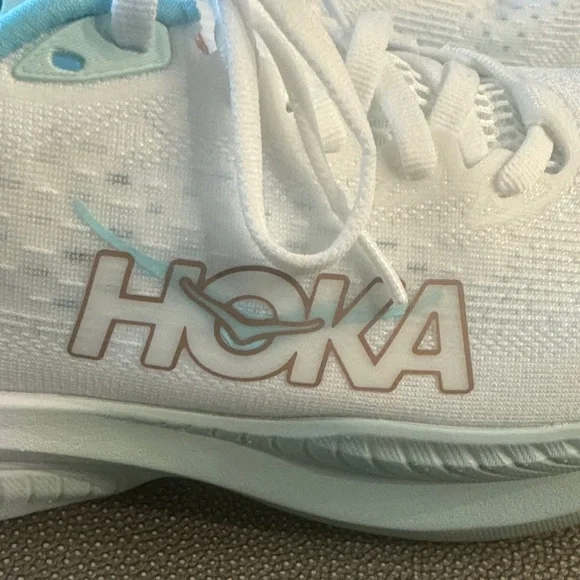 Hoka Mach 6 White and Light Blue Athletic Shoes - Picture 6 of 8